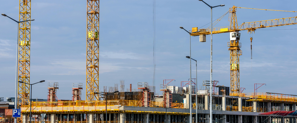 grupos-electrogenos-power-works-energia-fiable-para-obras-e-infraestructuras-de construccion